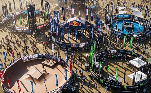 Next-Level Custom Banners